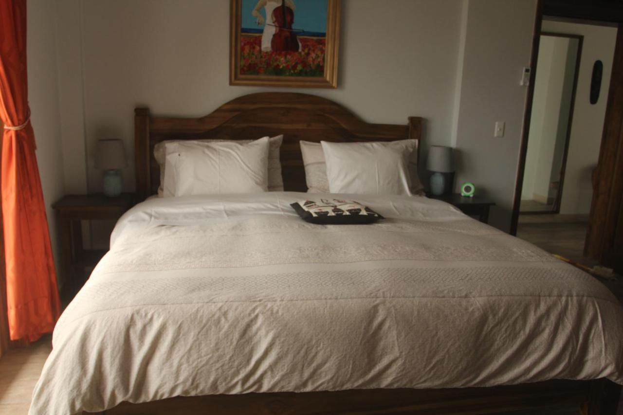 El Ocaso Oceanfront Apartment Canoa Ngoại thất bức ảnh